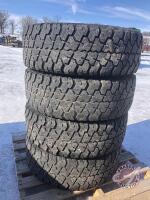 Coopers LT275/65R18 M&S Tires, Discoverer AT3, K73