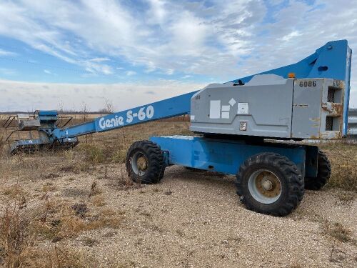 *Genie S60 Manlift