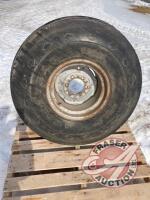 used 11.00-16 front tractor tire on rim (fits White 2-105)