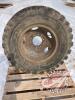 used 9.00-20 truck tire on rim