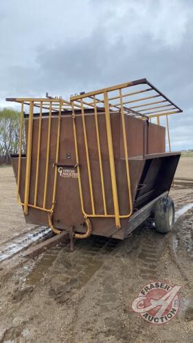 250 Cypress Industries Creep Feeder, fold up panels, F77