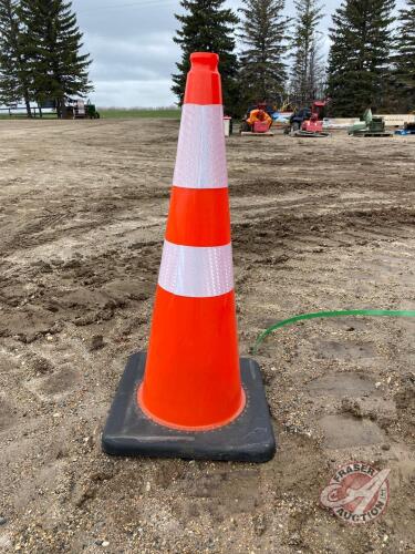 Reflective traffic cone 29'', New