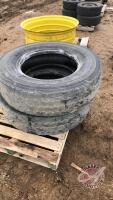 11R22.5 Used tire, F86