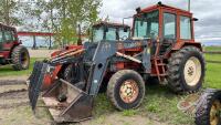 1992 Belarus 825 MFWD Tractor with Allied 594 loader, 6234 hrs showing,-not working, s/n 324685 (needs a starter-runs but needs pull start, no keys but has a switch on right hand side) F142