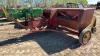 NH Hayliner 270 Sq Baler, No pto, s/n9181, F155 - 2