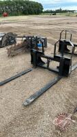 Walco 3700lb skid steer quick attach Pallet fork,48”, H31