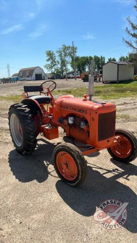 Allis Chalmers Model B 19hp Tractor, s/n2818 (NOT RUNNING) ***no key required***