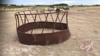 skirted bale feeder, H55