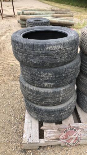 215/55R17 Tire, H55