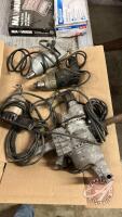 Electric drill lot. 4 electric drills, H48