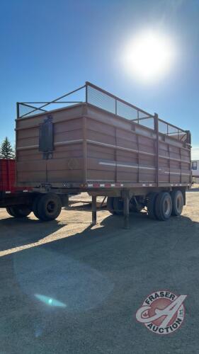 1987 Cancade Silage/Grain Trailer, tailgate, 11R22.5 rubber, VIN#51369, H114 Owner: 4722656 Manitoba Ltd, Seller: Fraser Auction_________________ ***TOD, SAFETY - office trailer***