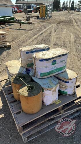 16 rolls of baler twine, Green 16000, H128