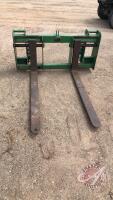 Pallet forks - JD 7000-6000, H130