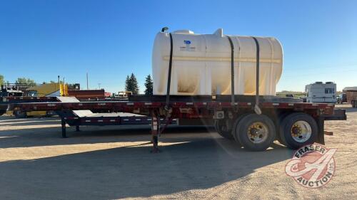 2009 Load King pup flat deck trailer with 3200 gal water tank, VIN# 2LDPF28249G049876, H77, Owner: 6794832 Manitoba Ltd, Seller: Fraser Auction_____________ ***TOD - office trailer***