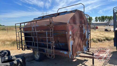 Approx 250 Bushel creep feeder, H198