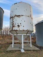 *1400-bushel Metal Industries hopper bin on legs BINS MUST BE REMOVED BY JULY 15th, 2021