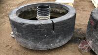 rubber tire water troughs with float valves, J56