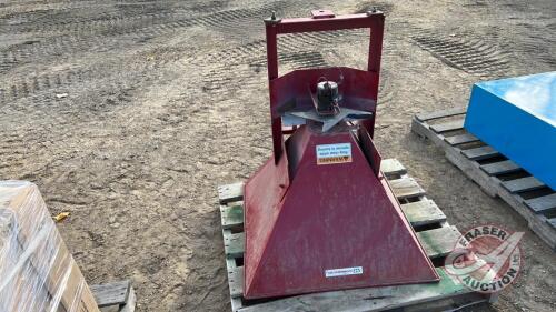 Worksaver grass seed spreader, approx 100lb , mounts on tractor drawbar, 12 volt, J84