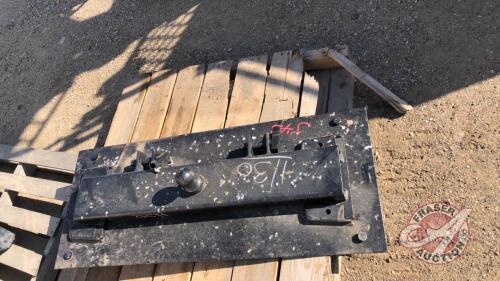 5th wheel hitch plate, J43