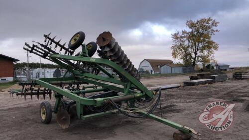 20ft JD 220 Tandem Disc, notched-fronts, smooth-backs, with harrows, s/n - n/a, J117