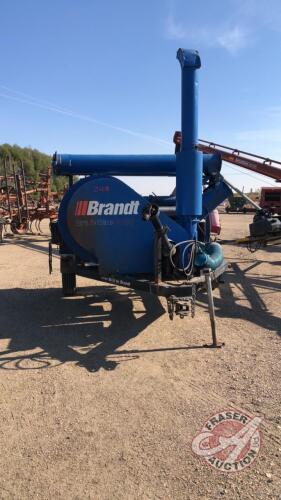 Brandt 4000 Grain Vac with 1000 PTO, flexible hose, newer tires, (fan and gear box redone several years ago), s/n 43966A, J108