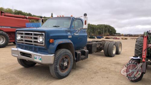 1979 GMC 7000 cab and chassis, V-8 427 Gas, 92,100showing, VIN# T17DE9V582956, J118 Owner: Nathan D Loewen, Seller: Fraser Auction_________________ ***TOD, keys - office trailer***