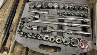 1/2in Gray socket set and 1/2in Titan socket crowfoot wrenches, J36 (22)