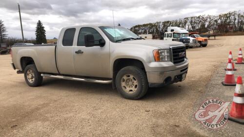 2009 GMC 3500 Ext Cab truck, (REBUILT) 4 door, 4x4, 423,363 showing, VIN#1GTHK79689E127222, J164 Owner: Harold J Tolton, Seller: Fraser Auction __________________***TOD, keys - office trailer***