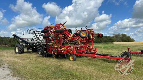 2011 50ft Bourgault 8810 seeder and 2009 6450 Bourgault 3 meter/4 compartment air cart, (tillage) s/n40501CU-04, (cart) s/n39696AS-15