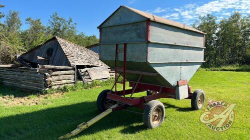 250 Bushel Kendon galvanized gravity box