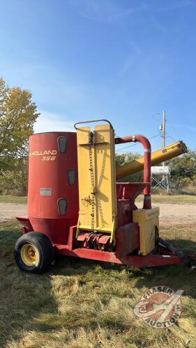 1986 NH 358 mix mill with power blade feed, s/n733306