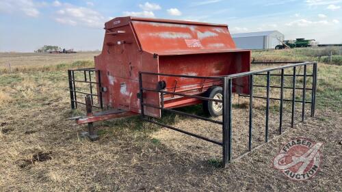 Easy Way 250 bushel creep feeder