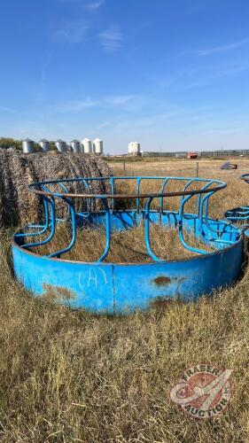 HD skirted Hay Saver style round bale feeder (blue) A