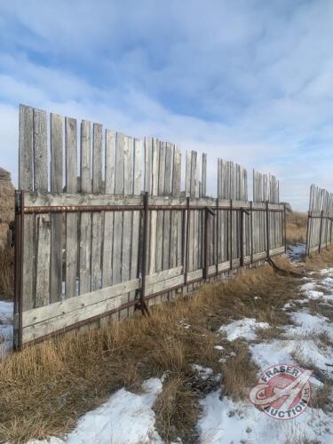 30ft freestanding windbreak panel