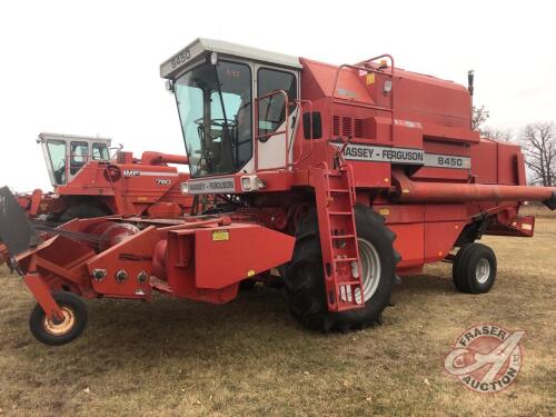 MF 8450 SP Combine, K43 ***Keys-office trailer***