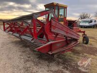 1976 18ft Versatile Hydrostatic 400 SP Swather, s/n023932, K46 ***Keys-office trailer***