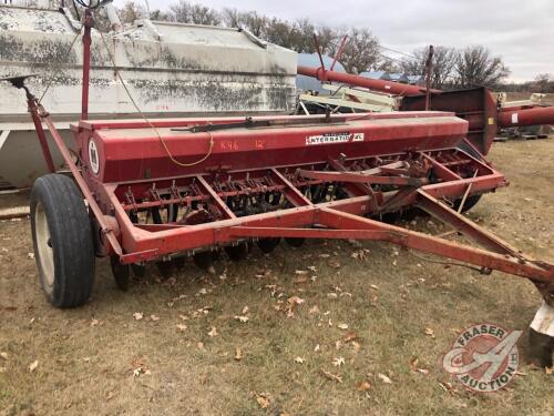 12ft McCormick IH #10 DD drill, K46