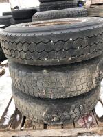11.00R20 Kumho tires with rims, K56, E