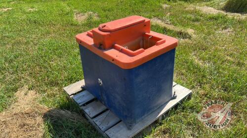 Franklin stock waterer bowl