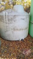 1250 gal poly water tank