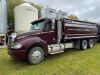 *2006 Freightliner Columbia t/a grain truck, 1,170,883 kms showing, VIN#1FUJA6AV66LV40760, Owner: RAY-EL FARMS LTD, Seller: Fraser Auction _________________***TOD, FRESH SAFETY & KEYS*** - 2