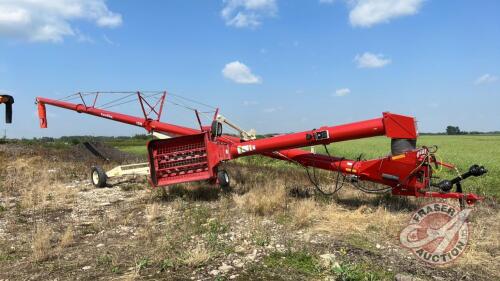 Farm King 13x70 pto swing hopper auger, s/nY137018000107