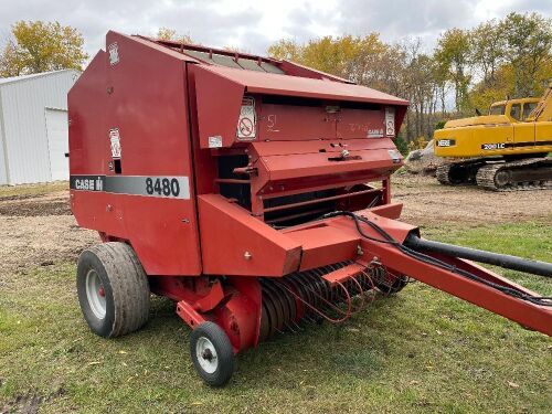 *Case IH 8480 RND baler