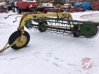 JD 640 side delivery hay rake, s/n1679, K62