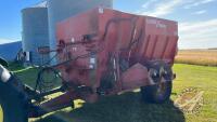 Luck/Now 300 4-auger mixer feed wagon, s/n00-0209