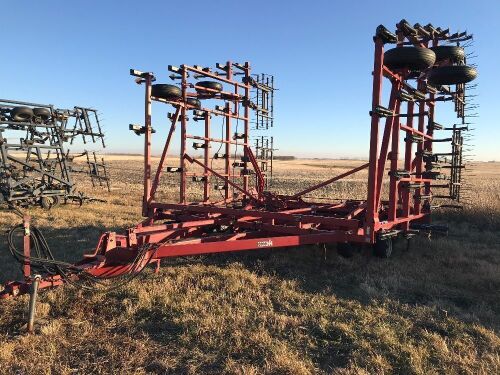 *40' CaseIH 4900 Vibra tiller