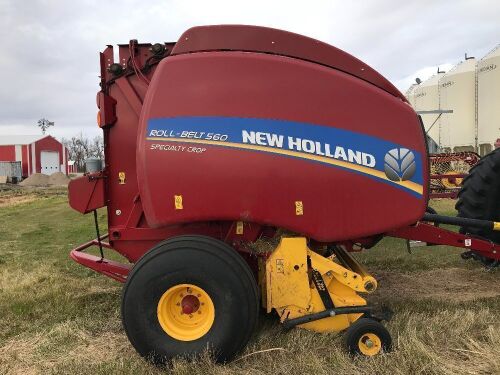 *2016 NH Roll-Belt 560 Specialty Crop rd baler