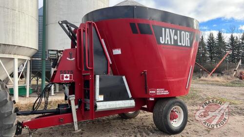 Jay-Lor 5575 mixer feed wagon, s/n025483