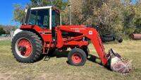 IH 1086 2wd tractor, 4922hrs showing, s/n2610181U48067