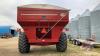 J&M 750 grain cart - 4